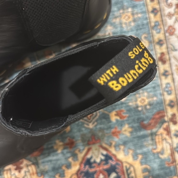 Dr. Martens Chelsea Boot - Picture 3 of 7